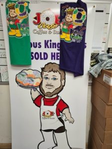 How New Orleans Celebrates Mardi Gras Through Food - king cake in new orleans - central city barbecue